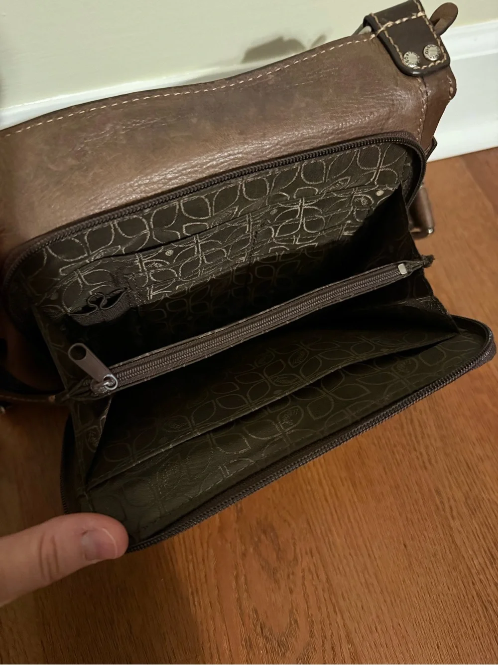 VTG Fossil Brown Leather Crossbody Purse Organizer Wallet Bag Zip Pockets